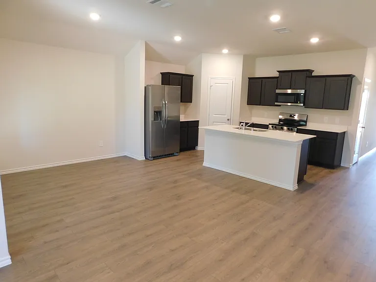 849 Wild Rose Way — Photo 6