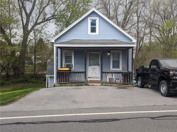 43 Pulaski Highway, Pine Island, NY 10969