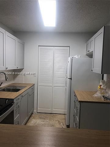 1st image of 20730 NE 4th Pl
