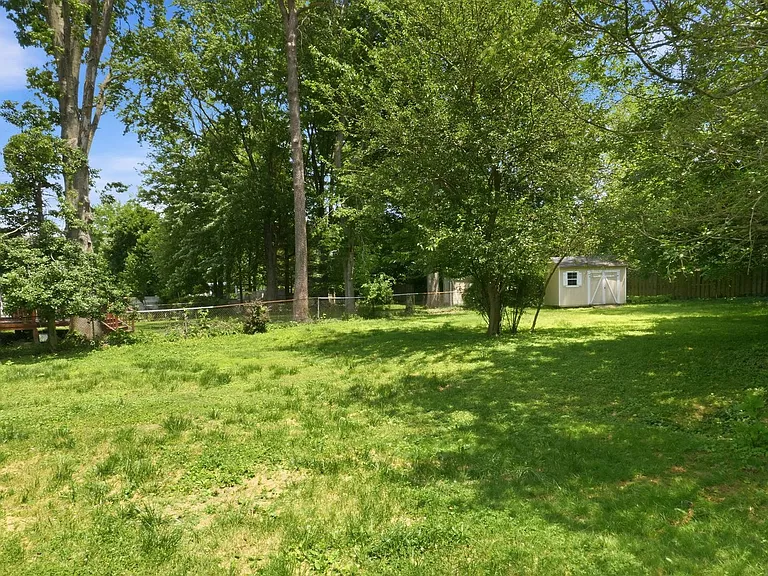 108 Battle St SW — Photo 24