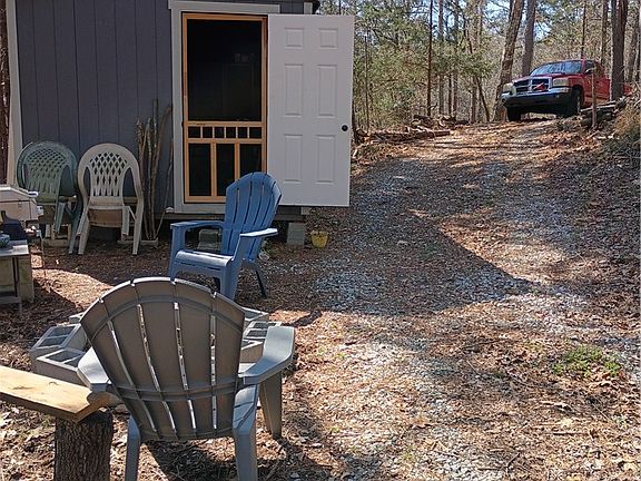 2nd image of 163 Dixon Rd #A