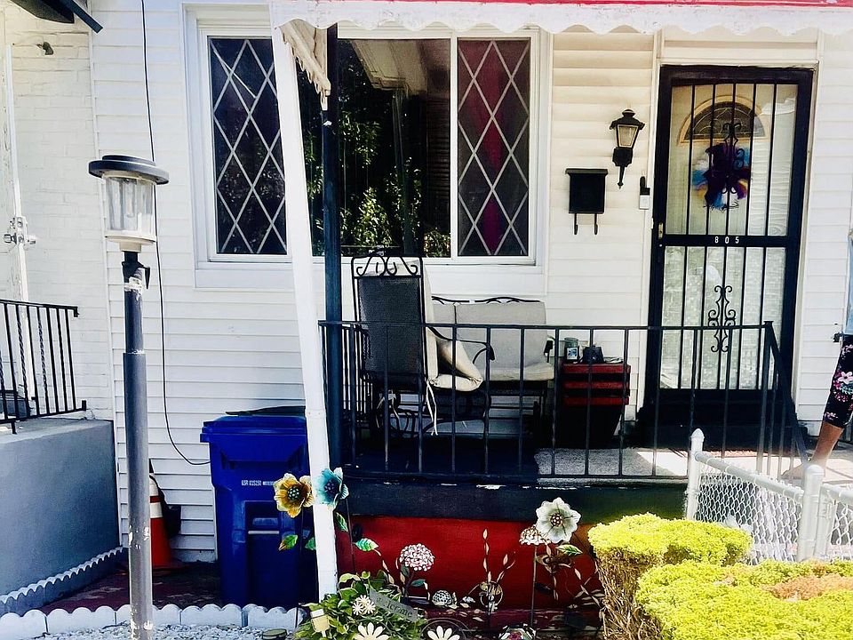 1st image of 805 Spedden St