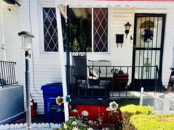 805 Spedden St, Baltimore, MD 21216