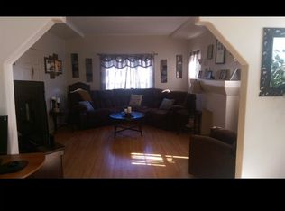 6431 S Van Ness Ave, Los Angeles, CA 90047