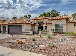 10005 Mahogany Grove Ln, Las Vegas, NV 89117
