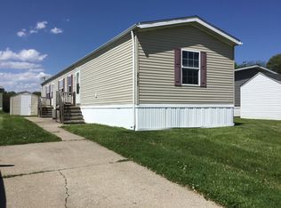 29124 Rosewood Rd #74, Flat Rock, MI 48134