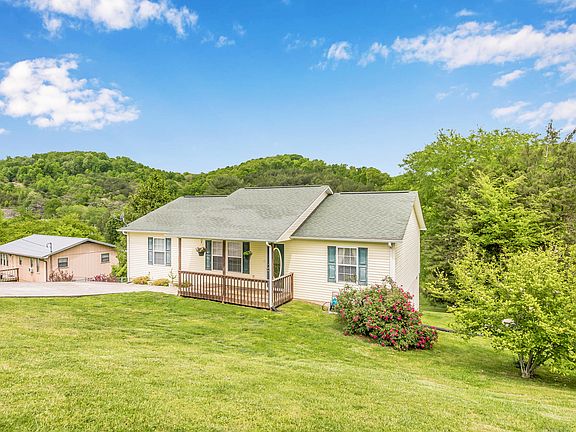 2nd image of 1126 Melton Hill Cir