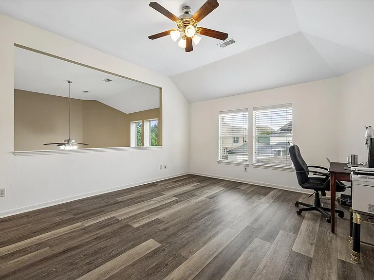 2614 Cezanne Cir — Photo 19