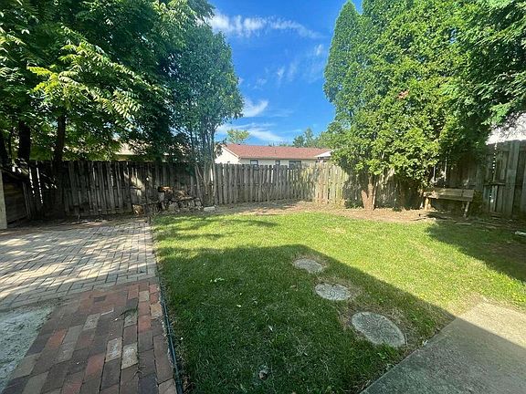 3rd image of 5802 Pepperwood Ct #5804