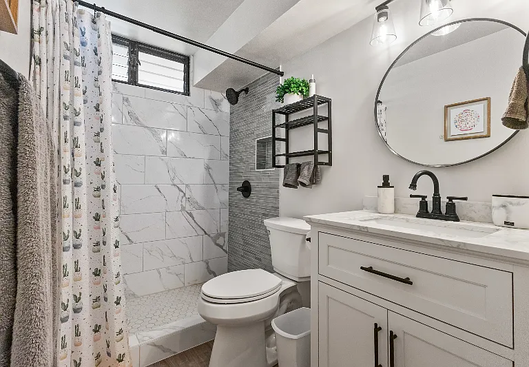 909 Coolidge St #301 — Photo 2