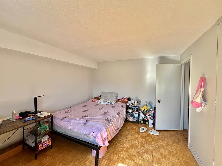 4 Trowbridge Pl #3C — Photo 8