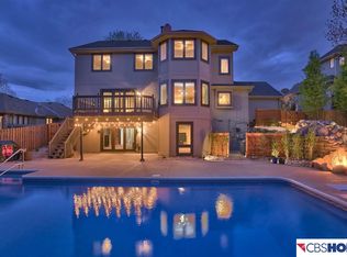 16318 Hascall St, Omaha, NE 68130