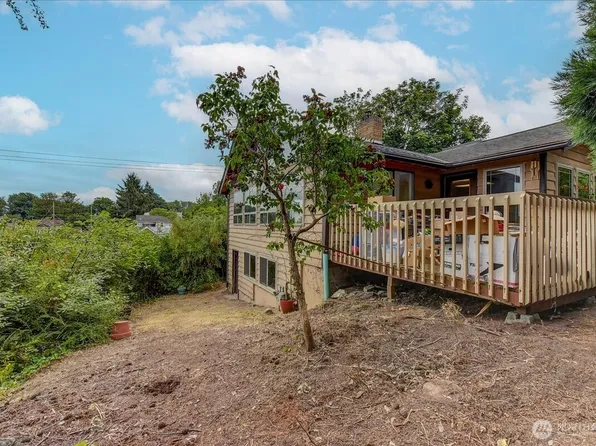 4103 21st Avenue SW, Seattle, WA 98106