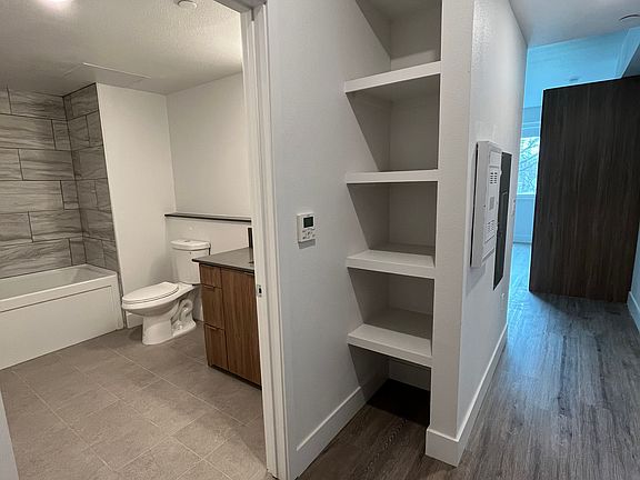 3rd image of 416 3rd St