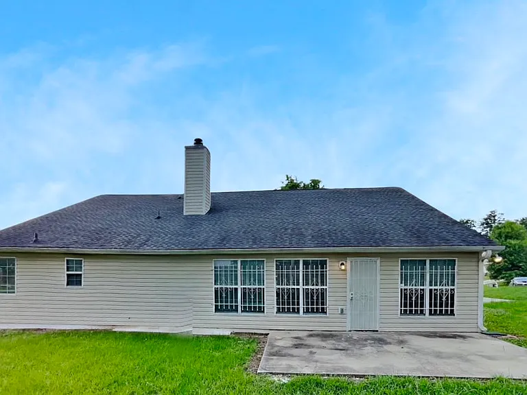 3951 Moore Creek Dr — Photo 18