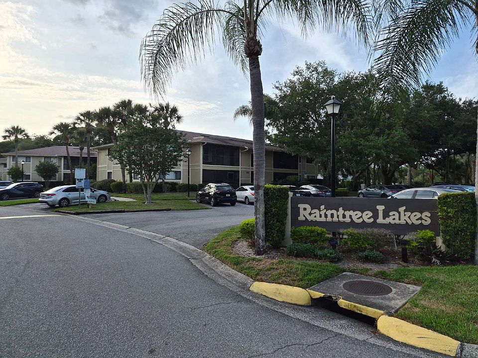 1st image of 6018 Laketree Ln APT B
