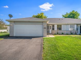 1656 Jonquil Dr, Lowell, IN 46356