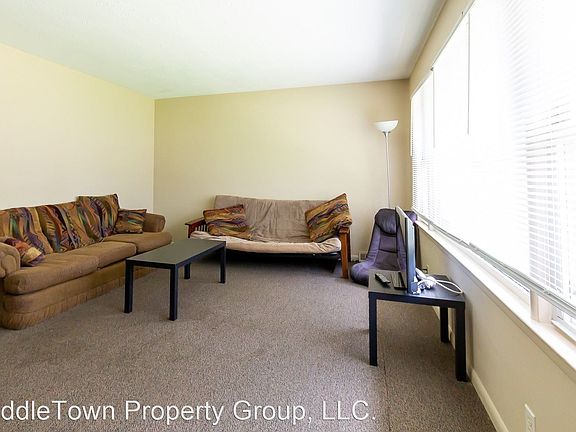 5th image of 1308 W Abbott St