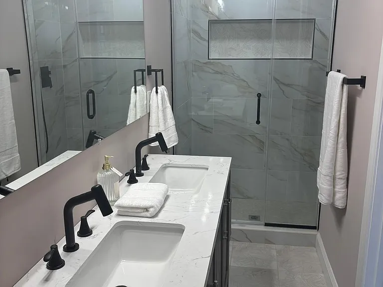 1742 Llewelyn Ave #1 — Photo 4