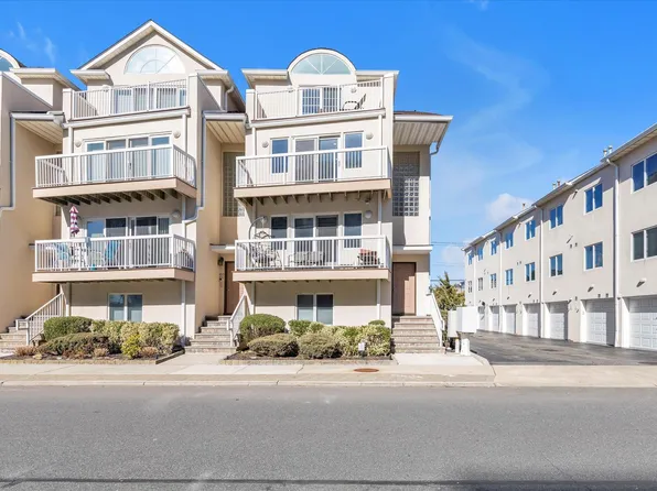 103 W Broadway, Long Beach, NY 11561