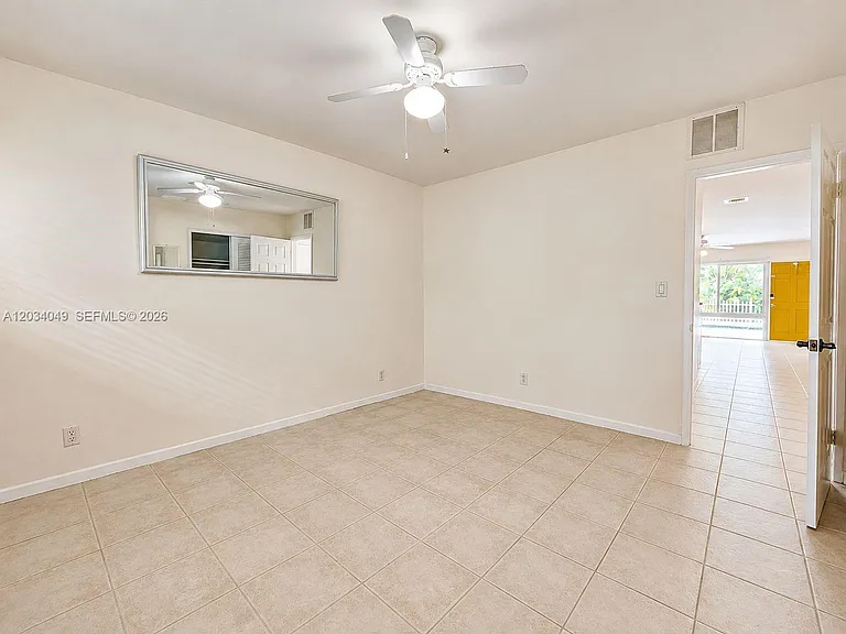 3217 NE 7th Pl #4 — Photo 12