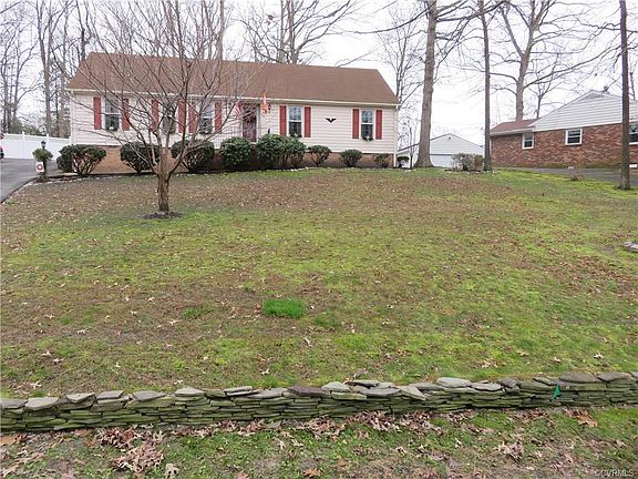 4th image of 6437 Dove Way