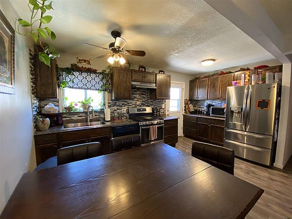 3rd image of 1714 Avenue B