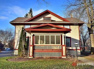 134 Herrick Rd, Riverside, IL 60546