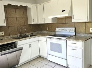 713 & 715 S 23rd St, Rogers, AR 72758