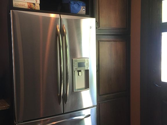 4th image of 610 E Front St Floor 1