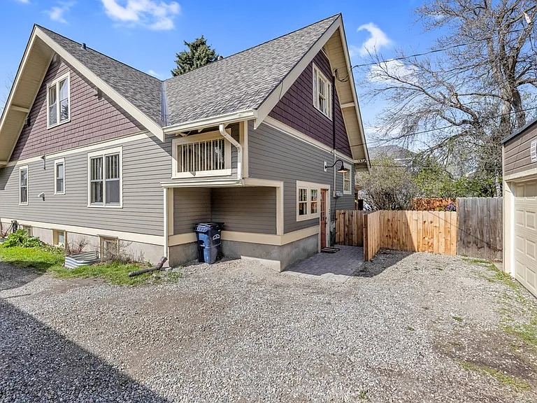 303 E Olive St #2 — Photo 28