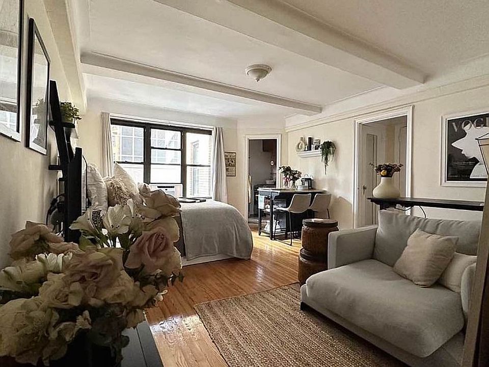 1st image of 310 E 55th St APT 2G