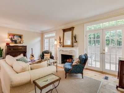 2120 Golf Club Ln, Nashville, TN, 37215