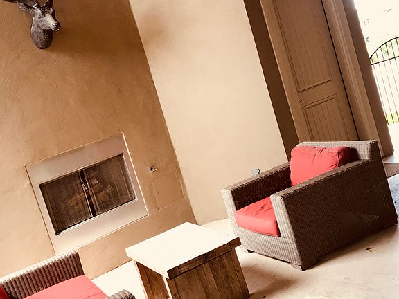 4th image of 4603 Amorosa Way