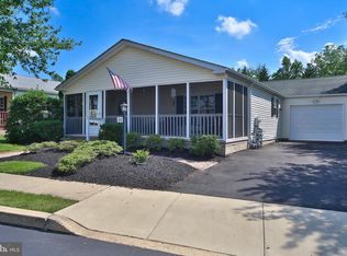 322 Farm Ln, North Wales, PA 19454