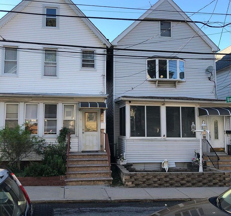 1st image of 25 Chestnut Ave Floor 2