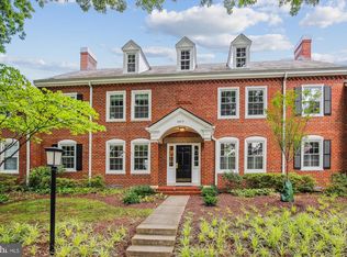 3429 S Stafford St APT A2, Arlington, VA 22206