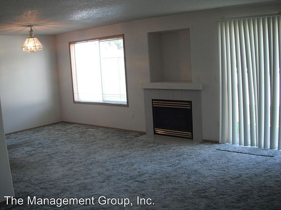 3rd image of 16500 NE 9th Way APT B