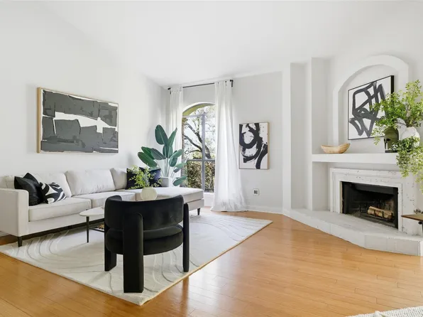 1000 Liberty Park Dr APT 204, Austin, TX 78746