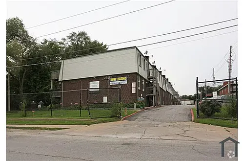 8150 Troost Ave Photo 1