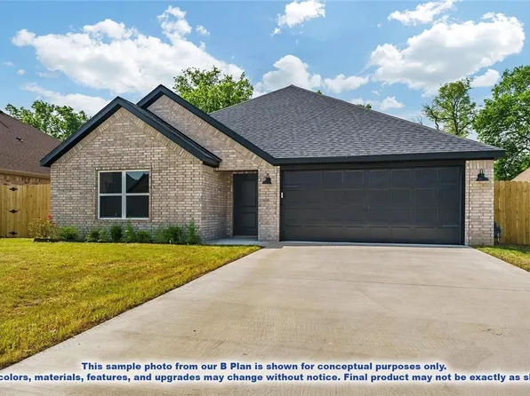 1020 Marquis Ave, Lowell, AR 72745