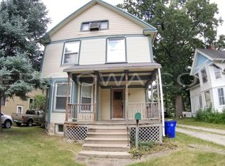 1612 A Ave NE, Cedar Rapids, IA 52402
