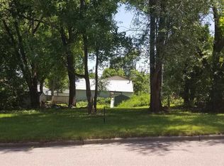 827 N Spring St, New Ulm, MN 56073