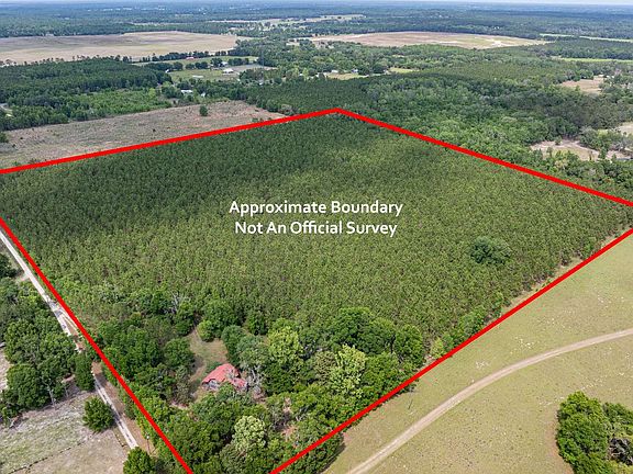 3rd image of 539 SW Herschel Ct #40AC