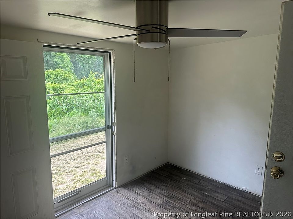 16th image of 140 Huntsville Cir