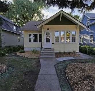 1st image of 873 20th Ave SE