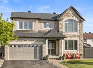 623 Capuchon Way, Ottawa, ON K4A 0W2