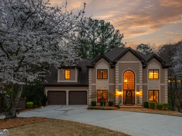 275 Tynebrae Pl, Roswell, GA 30075