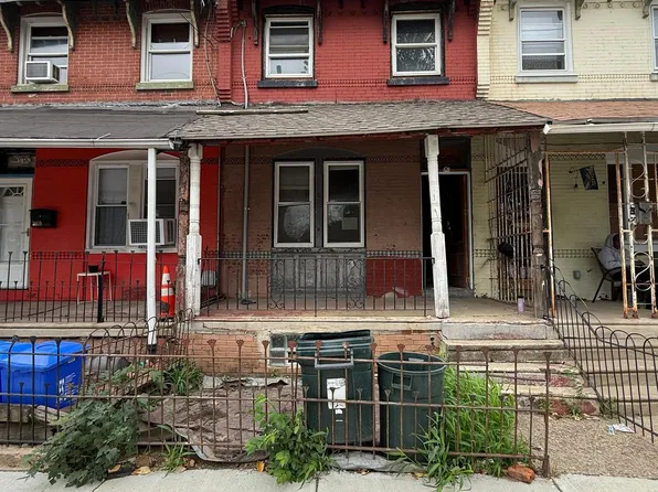 3957 Parrish St, Philadelphia, PA 19104