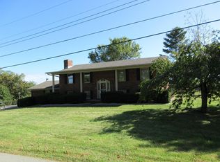 371 Greenway Dr, Winchester, KY 40391